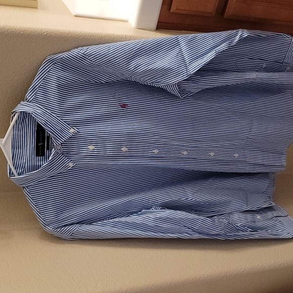 Ralph Lauren Other - NWT men's Ralph Lauren button down shirt 👕